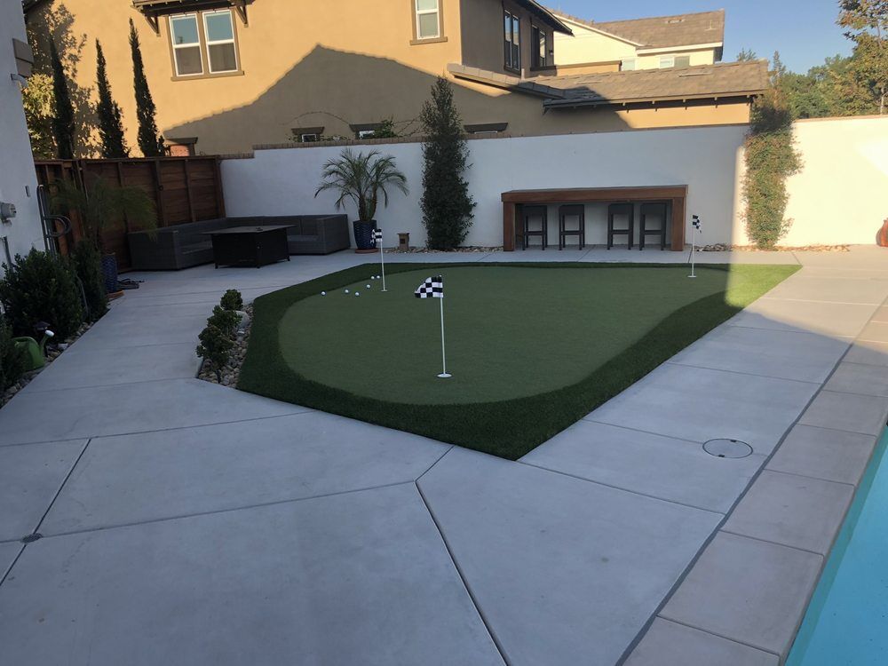 Artificial Putting Greens, Custom Backyard & Golf Greens Lawn San Diego